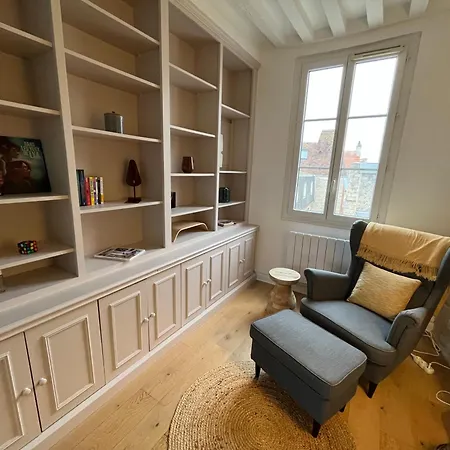 Triplex Hypercentre Dans Securisee Avec Camera شقة *